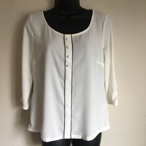 ⭐️4/$20⭐️ Lauren Conrad 3/4 Sleeve Blouse